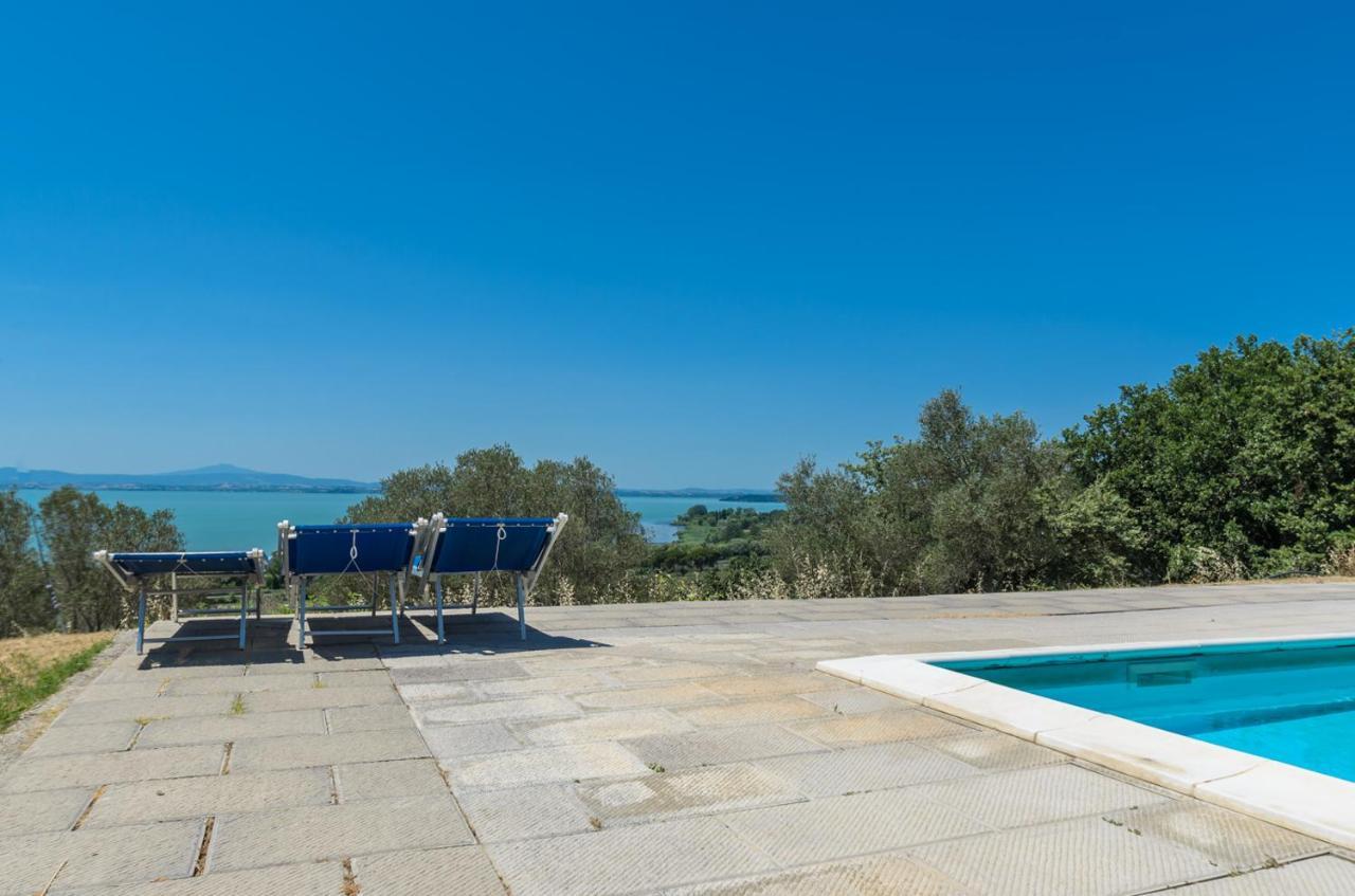 Poloturisticoumbria Rustico Con Piscina Vista Lago Apart otel Passignano sul Trasimeno Dış mekan fotoğraf